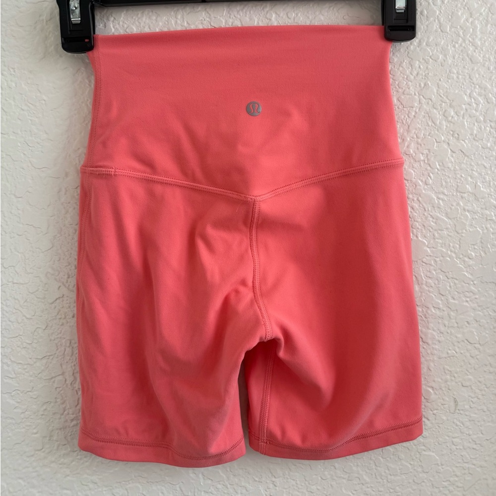 Lululemon Align High Rise Short Size 2 Desert Red Pink - Picture 5 of 6